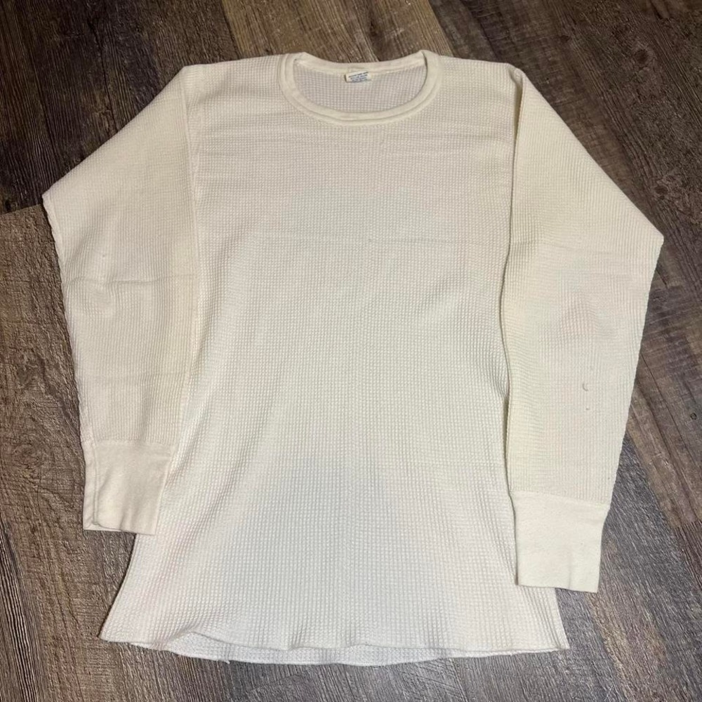 Vintage 1960s white long sleeve thermal shirt JE Morgan  Size XL